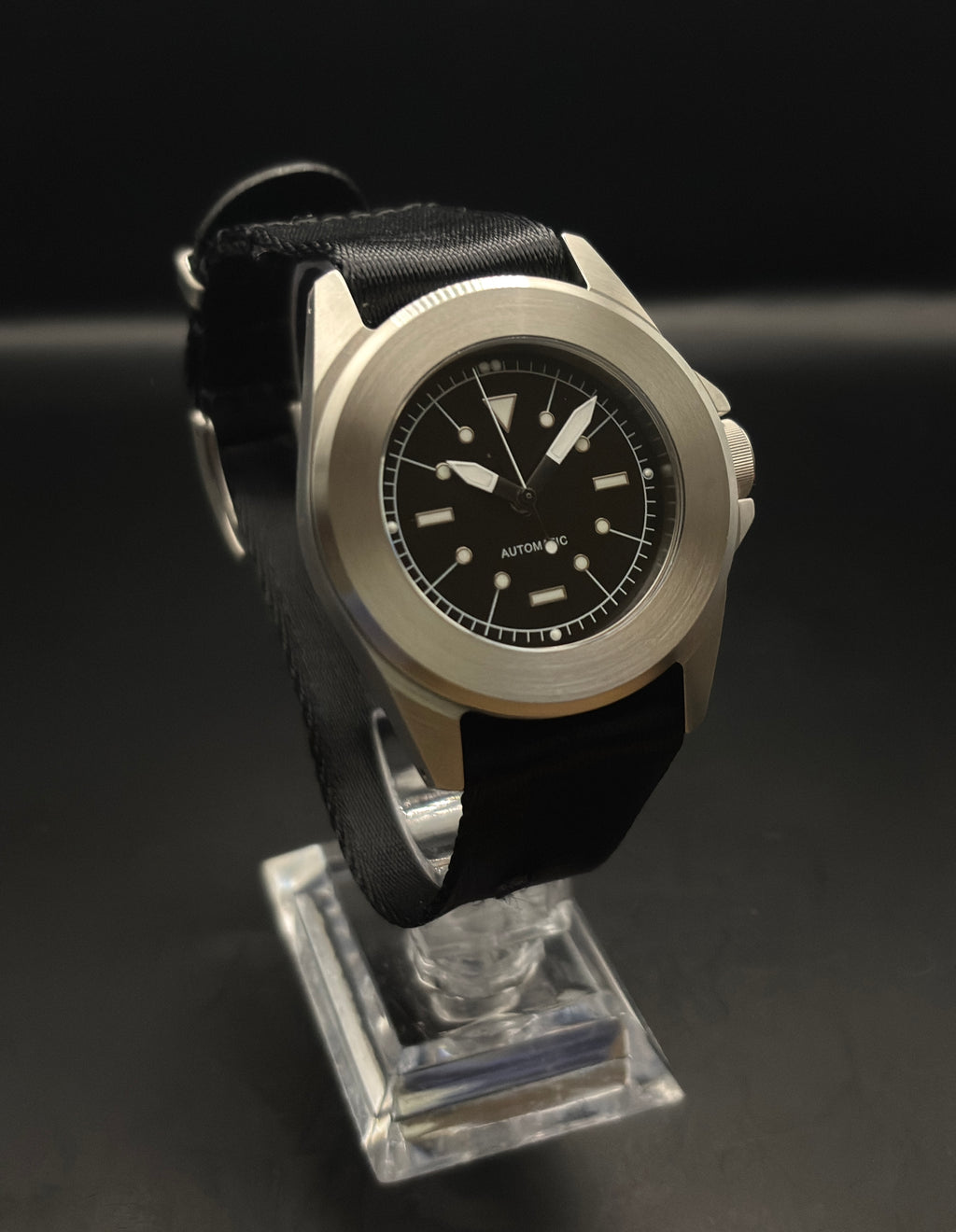 N4 Dive Watch